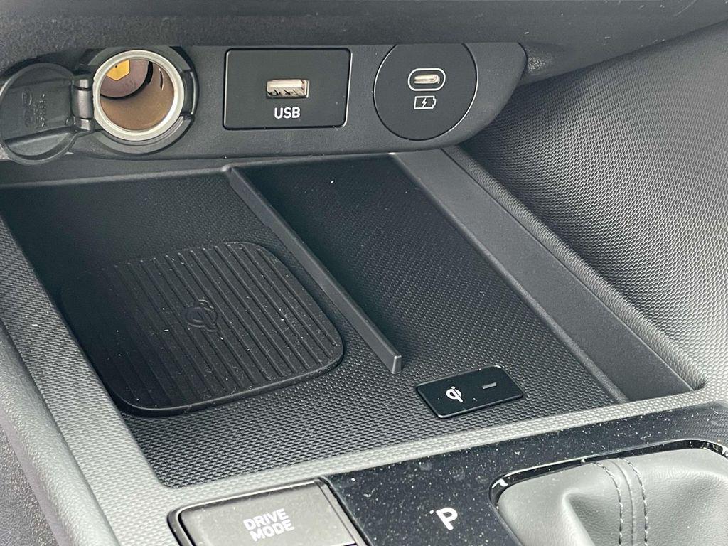 2025 Hyundai Elantra SEL - Photo 27