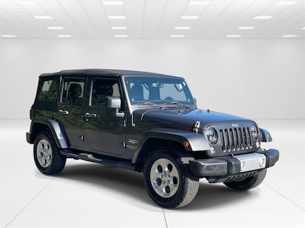 2014 Jeep Wrangler Unlimited Sahara SUV