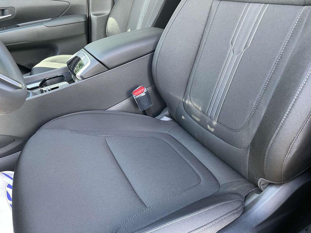 2025 Hyundai Tucson SEL - Photo 16