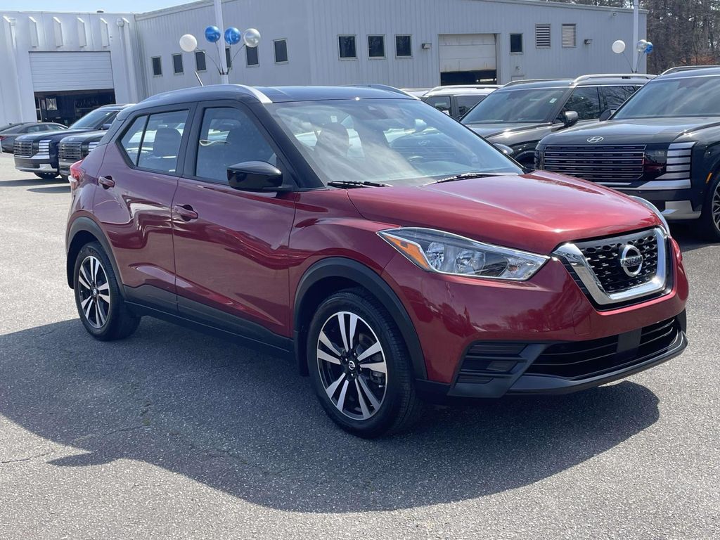 2020 Nissan Kicks SV