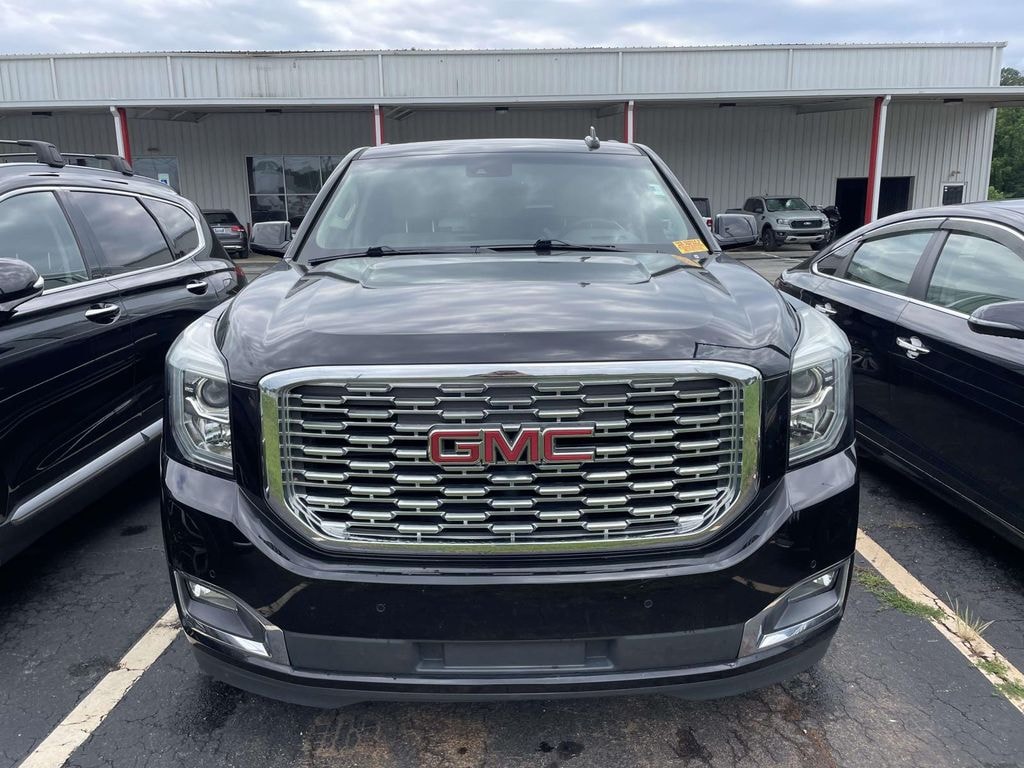 Used 2019 GMC Yukon XL Denali SUV