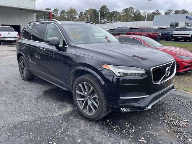 2018 Volvo XC90 T6 Momentum SUV