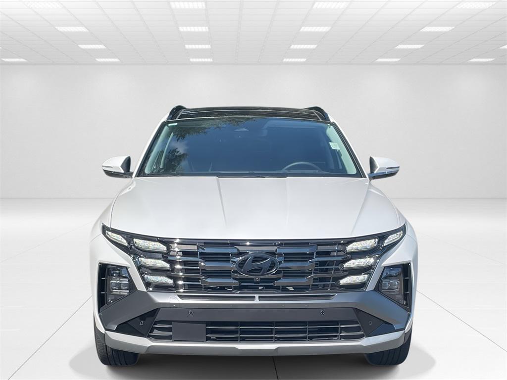 2025 Hyundai Tucson Limited photo 2