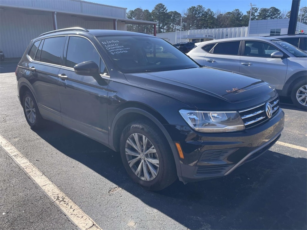 2019 Volkswagen Tiguan S's photo