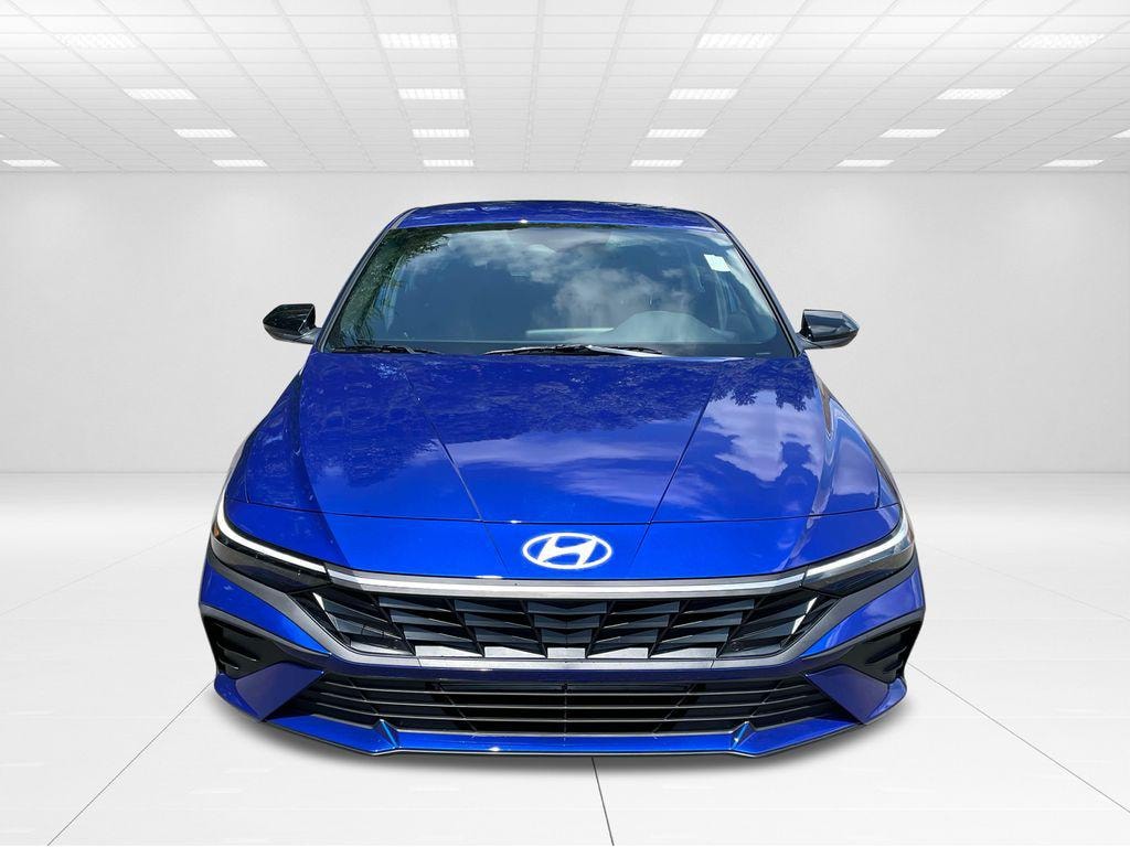 New 2025 Hyundai Elantra SEL Sport Sedan