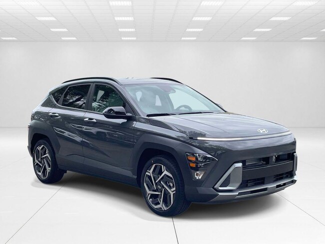 New 2026 Hyundai Kona SEL Premium FWD SUV near Belmont