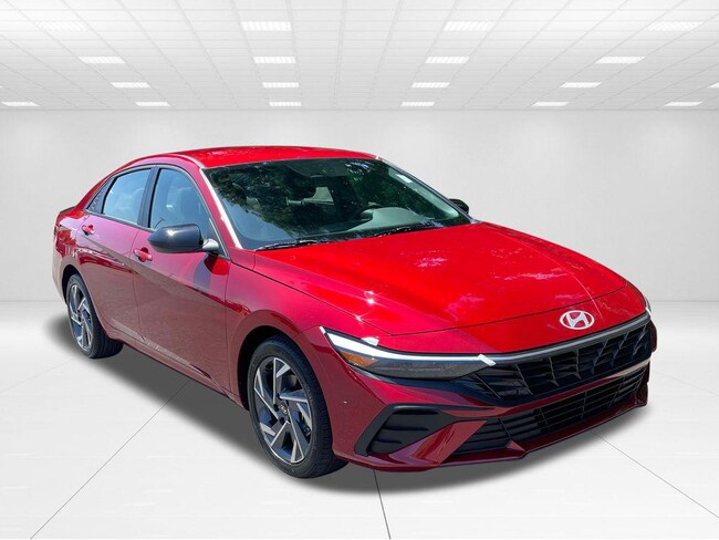 New 2025 Hyundai Elantra SEL Sport Sedan near Belmont