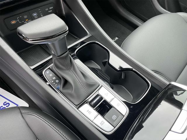 2025 Hyundai Santa Cruz SEL Activity photo 4