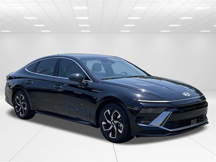 2024 Hyundai Sonata SEL Sedan