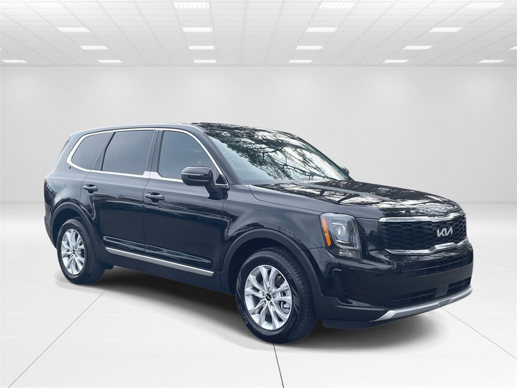2022 Kia Telluride LX's photo
