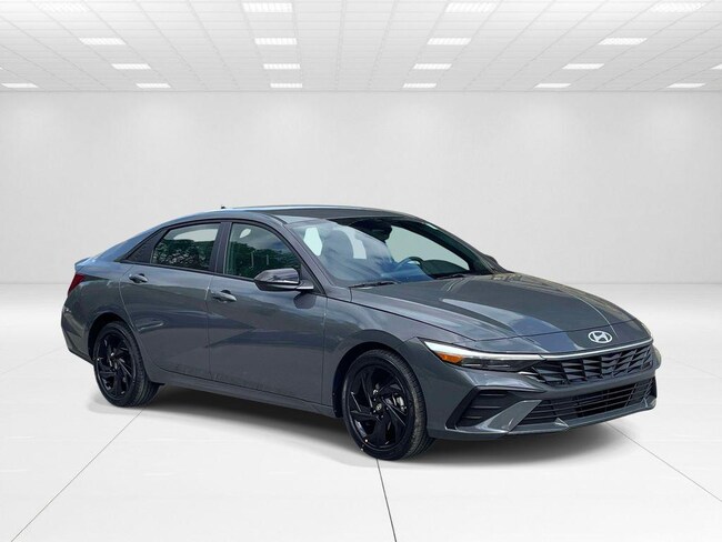 New 2026 Hyundai Elantra SEL Sport Sedan near Belmont