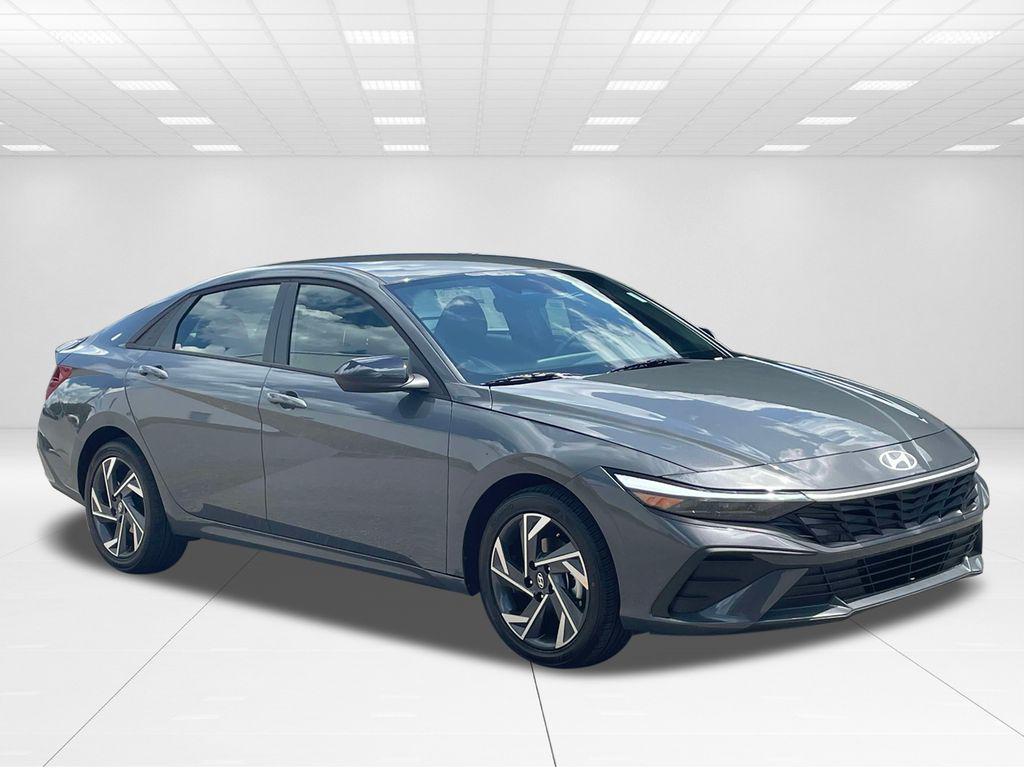 2025 Hyundai Elantra 2.0 SEL Sport IVT's photo