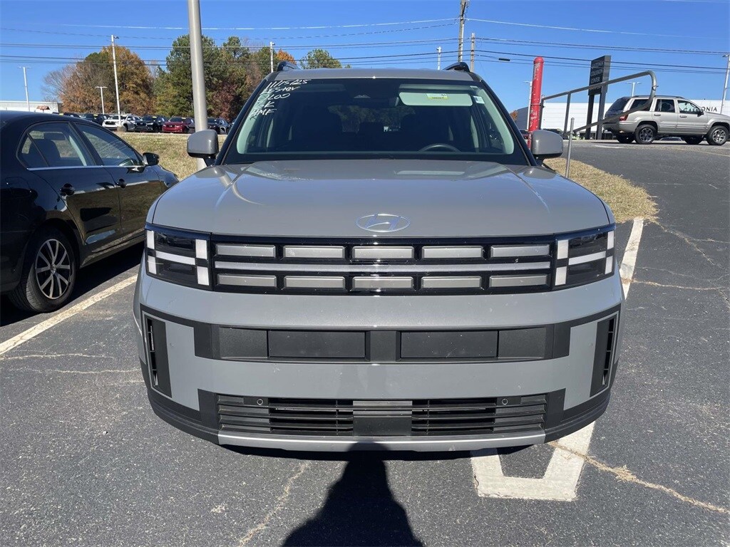 2025 Hyundai Santa Fe SEL photo 3