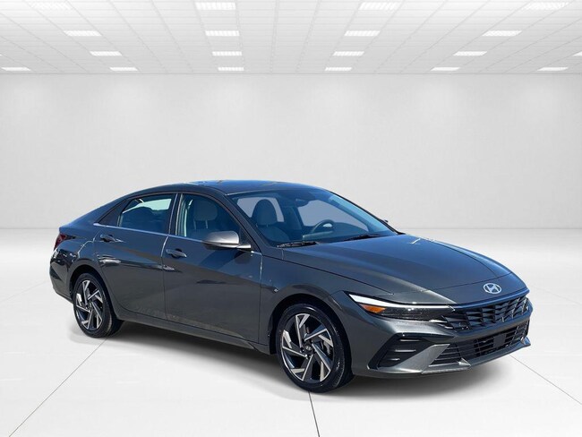 New 2026 Hyundai Elantra Limited Sedan near Belmont