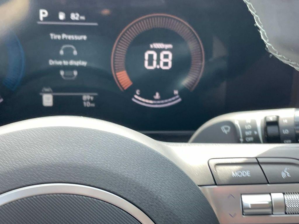 2025 Hyundai Kona SEL - Photo 20