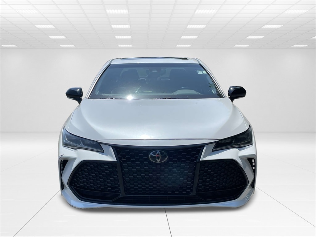 Used 2019 Toyota Avalon Touring with VIN 4T1BZ1FB8KU011977 for sale in Gastonia, NC