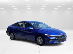 2025 Hyundai Elantra SE Sedan