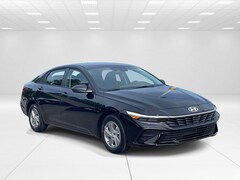 2026 Hyundai Elantra SE Sedan