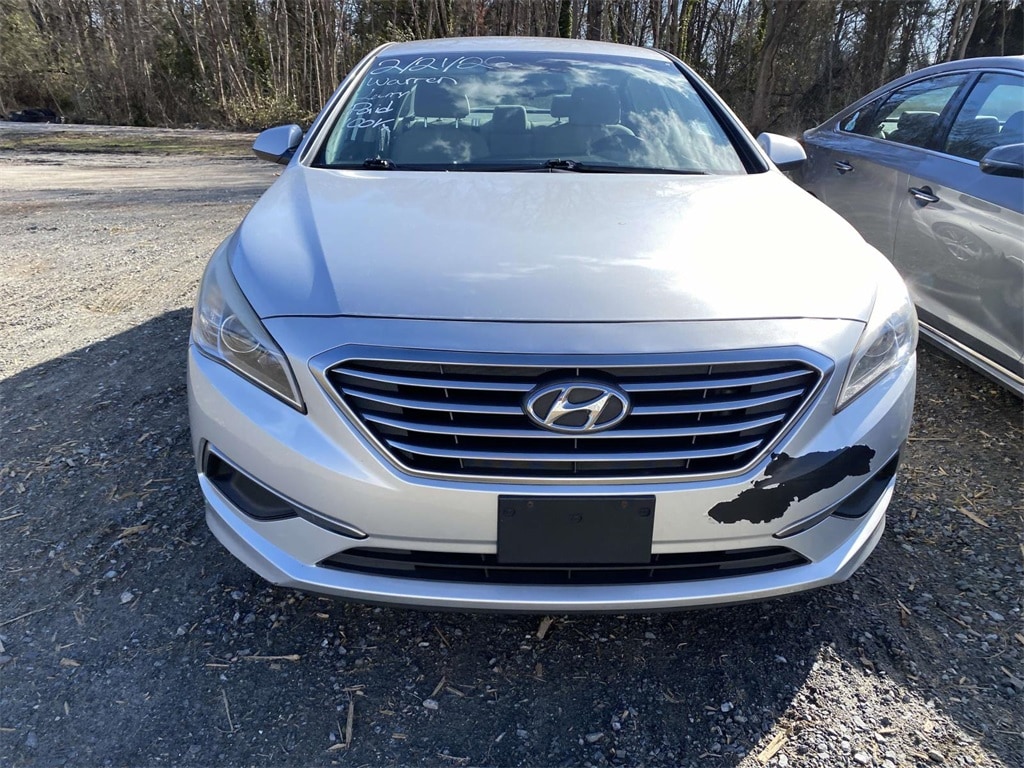 Used 2016 Hyundai Sonata SE with VIN 5NPE24AF5GH315867 for sale in Gastonia, NC