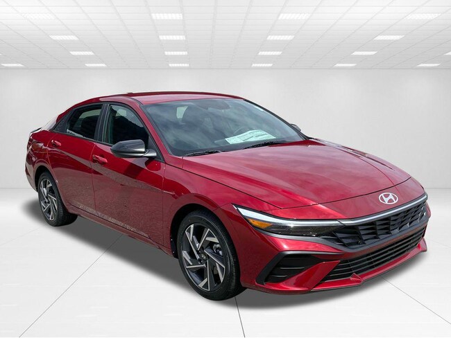 New 2025 Hyundai Elantra SEL Sport Sedan near Belmont