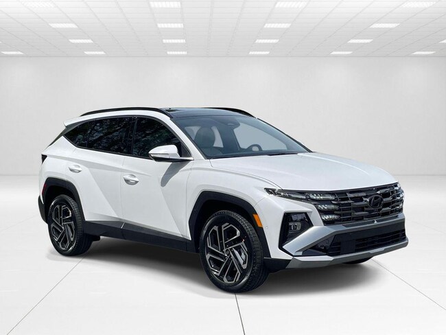 New 2026 Hyundai Tucson Limited AWD SUV near Belmont