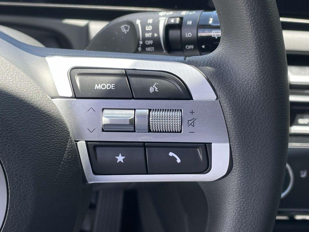 2025 Hyundai Tucson SEL - Photo 23