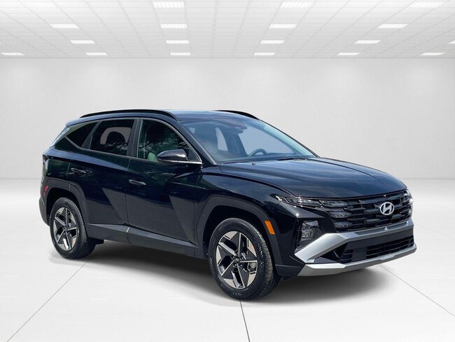 New 2026 Hyundai Tucson SEL AWD SUV near Belmont