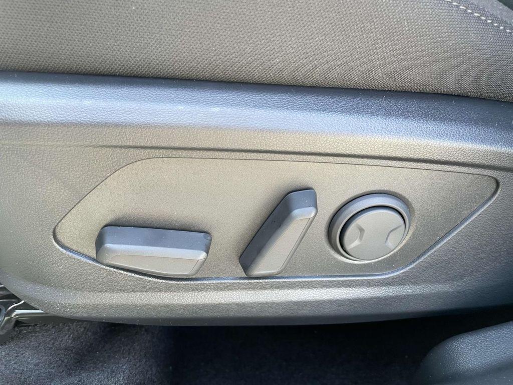 2025 Hyundai Tucson SEL - Photo 17
