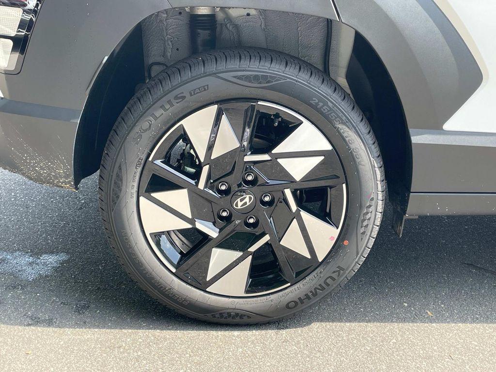2025 Hyundai Kona SEL - Photo 9