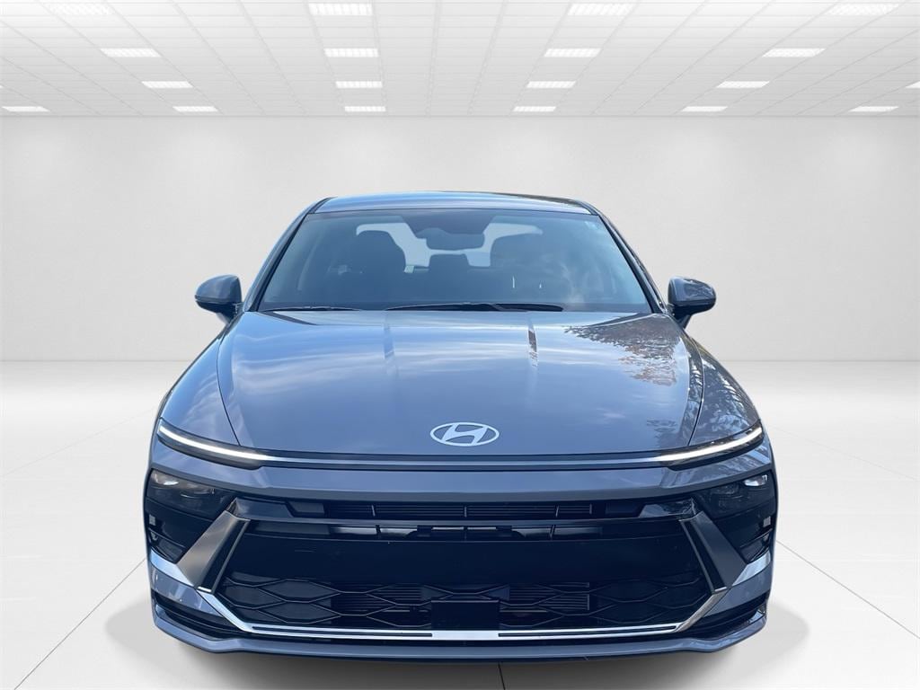 New 2025 Hyundai Sonata SEL Sedan