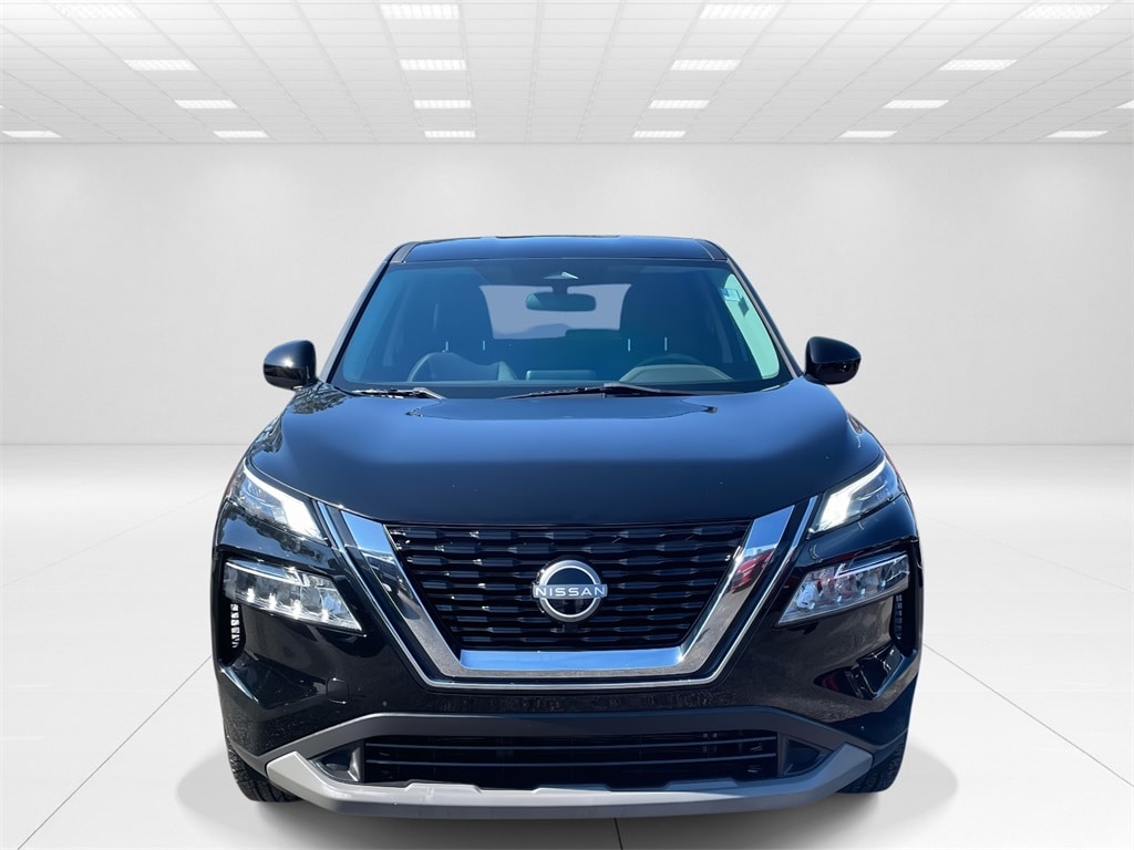 Used 2023 Nissan Rogue SV SUV