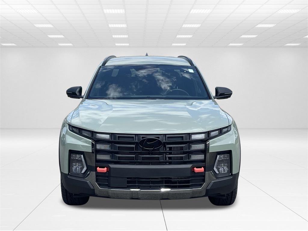 2025 Hyundai Santa Cruz XRT photo 2