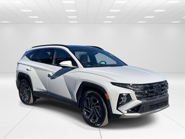 New 2026 Hyundai Tucson Hybrid Limited SUV near Belmont