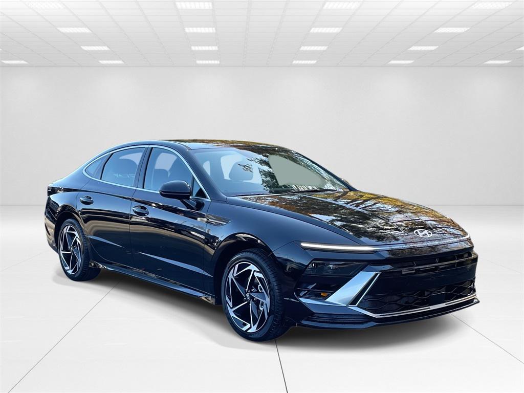 2026 Hyundai Sonata SEL's photo