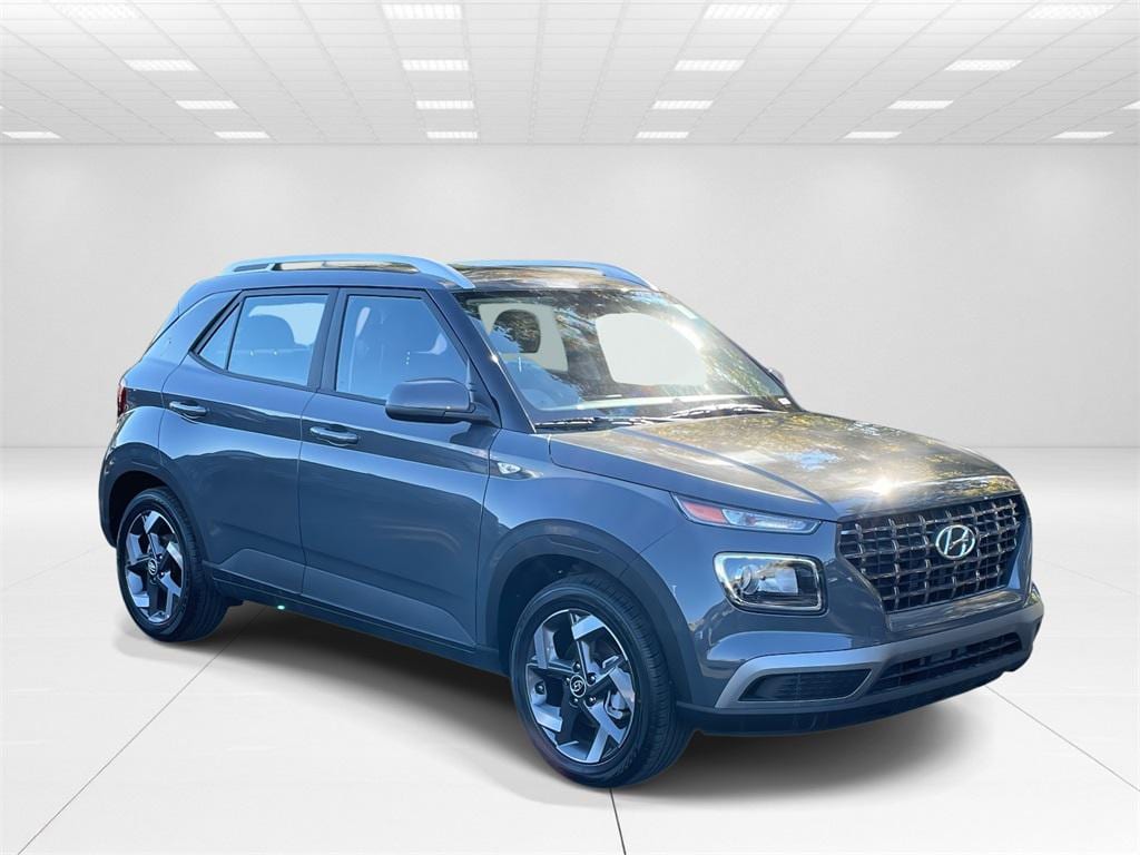 New 2026 Hyundai Venue SEL SUV