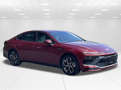 2025 Hyundai Sonata SEL Sedan