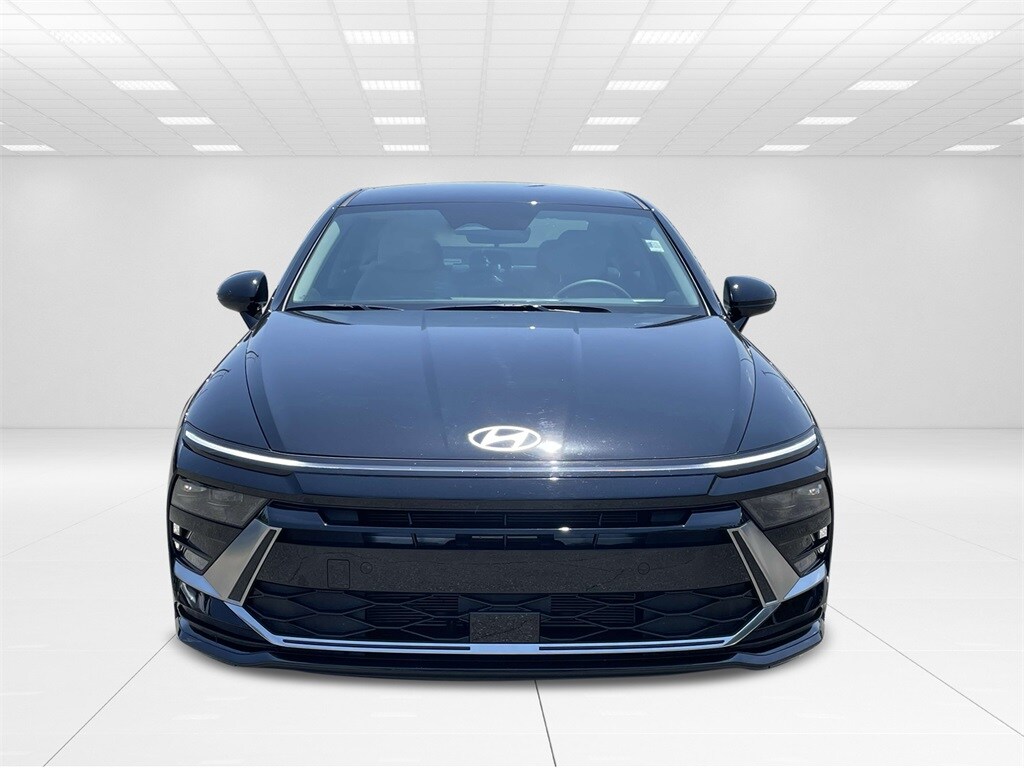 2024 Hyundai Sonata SEL photo 3