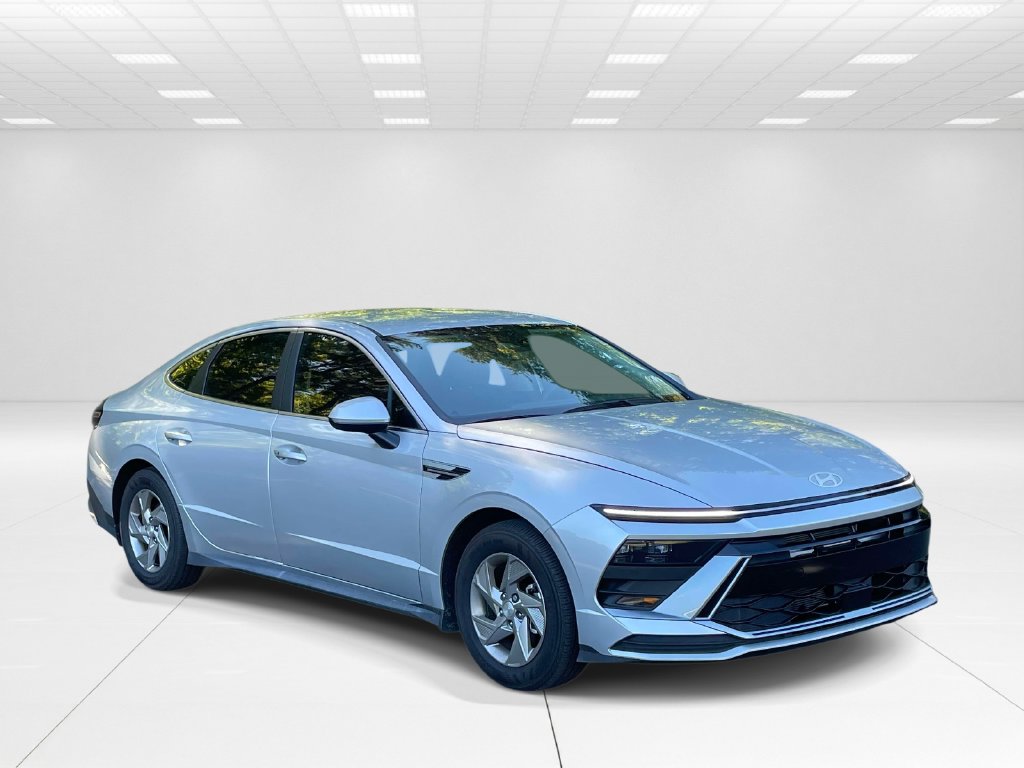 2025 Hyundai Sonata SE Sedan