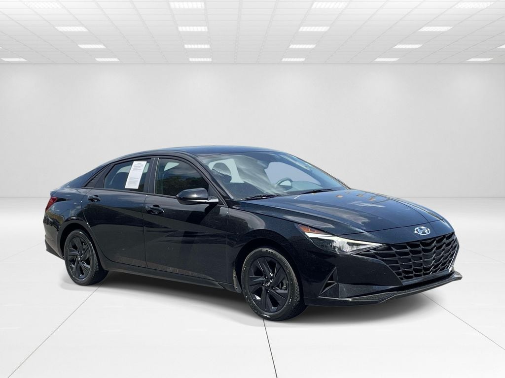 2022 Hyundai Elantra Blue