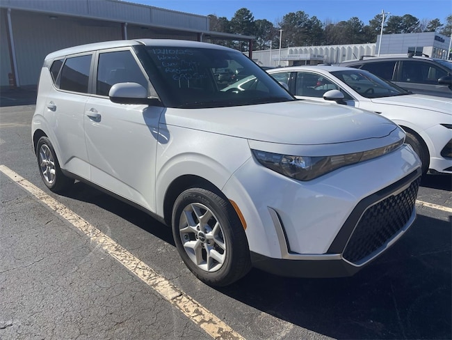 2024 Kia Soul LX Hatchback