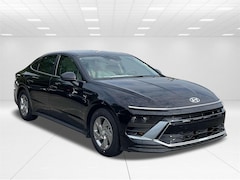 2025 Hyundai Sonata SE Sedan