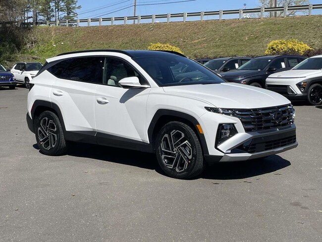New 2026 Hyundai Tucson Limited FWD SUV near Belmont