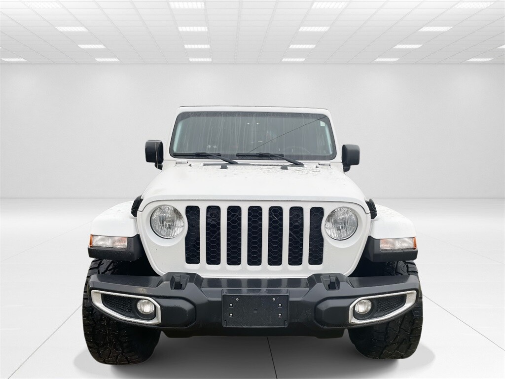 Used 2023 Jeep Gladiator Sport Truck