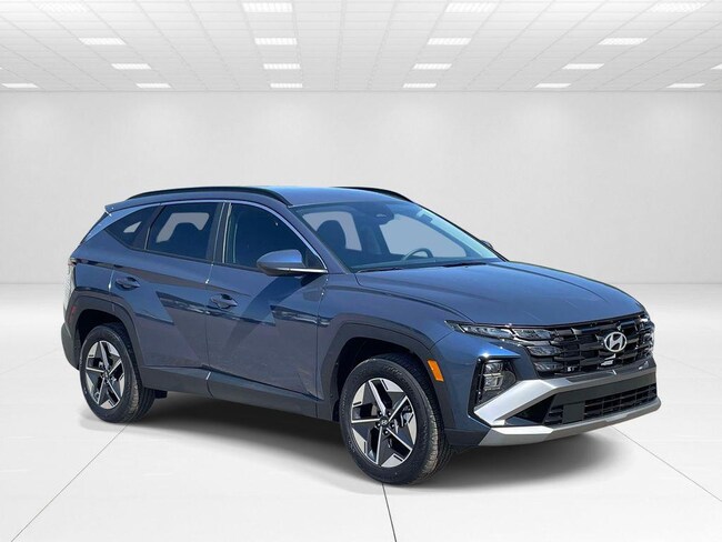 New 2026 Hyundai Tucson SEL AWD SUV near Belmont