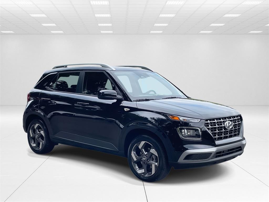 New 2026 Hyundai Venue SEL SUV