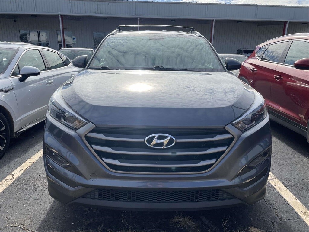 Used 2016 Hyundai Tucson SE SUV