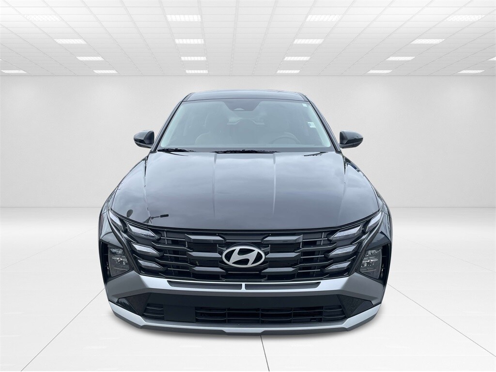 2025 Hyundai Tucson SE photo 2