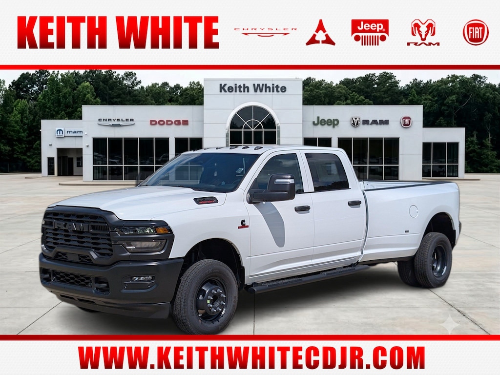 New 2026 Ram 3500 TRADESMAN CREW CAB 4X4 8' BOX Pickup