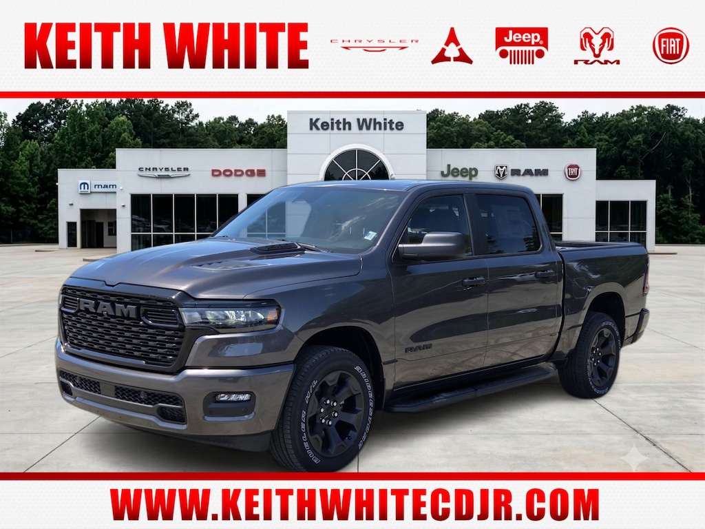 New 2026 Ram 1500 EXPRESS CREW CAB 4X4 5'7 BOX Pickup