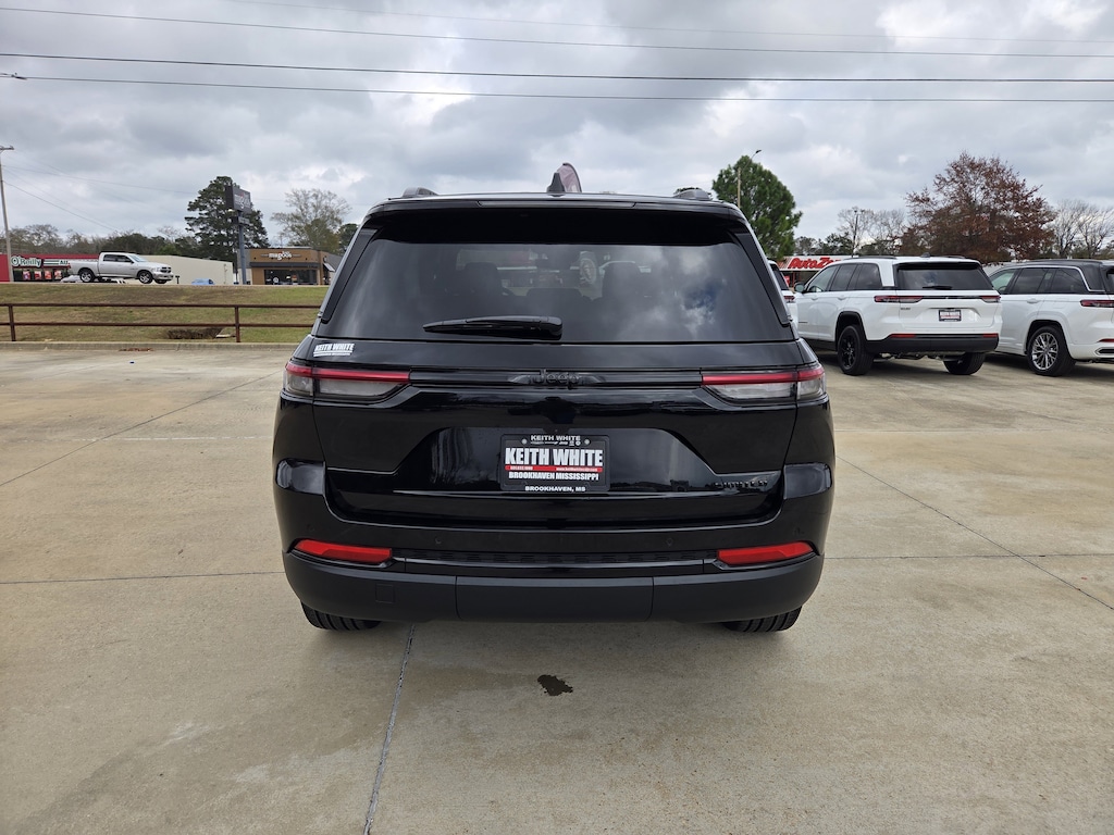 New 2025 Jeep Grand Cherokee LIMITED 4X2 Sport Utility